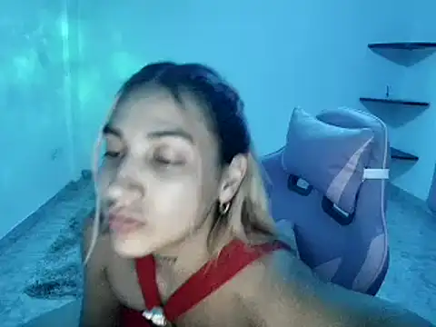 Snapshot of mandy_berrys chatting on March 4, 2026, 5:13 am mandy berrys online show from March 4, 2026, 5:13 am