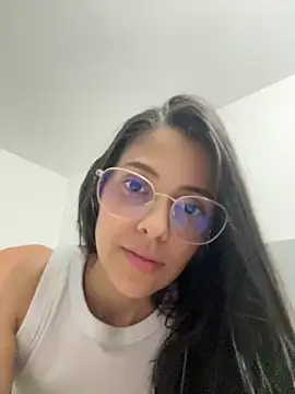 Snapshot of Antonellaa_Gomez chatting on January 21, 2025, 10:08 pm Antonellaa Gomez online show from January 21, 2025, 10:08 pm