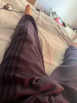 Snapshot of Goosebumps_21 chatting on December 14, 2025, 2:11 pm Goosebumps 21 online show from December 14, 2025, 2:11 pm