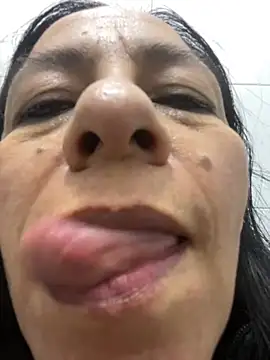 Freya Artemisa online show from February 4, 2025, 8:17 pm