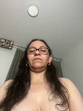 Freya Artemisa online show from March 11, 2025, 5:49 am