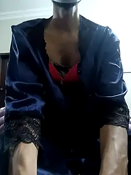 Snapshot of Hornylarka1 chatting on November 6, 2025, 11:04 pm Hornylarka1 online show from November 6, 2025, 11:04 pm