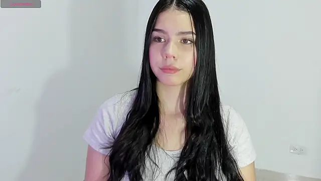 Snapshot of Natasha_su_ chatting on February 18, 2025, 10:14 pm Natasha su online show from February 18, 2025, 10:14 pm