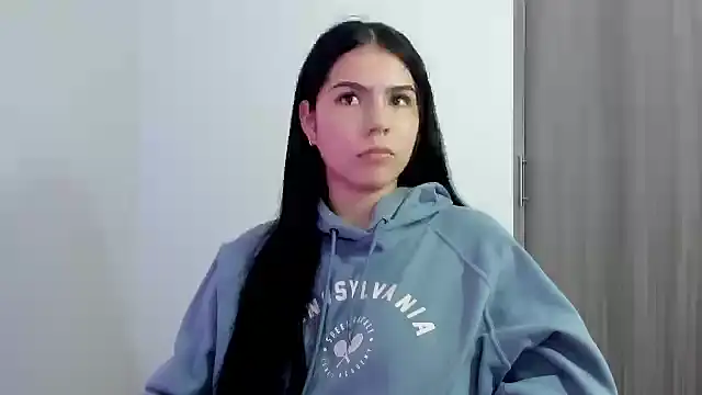 Snapshot of Natasha_su_ chatting on October 8, 2025, 9:23 pm Natasha su online show from October 8, 2025, 9:23 pm