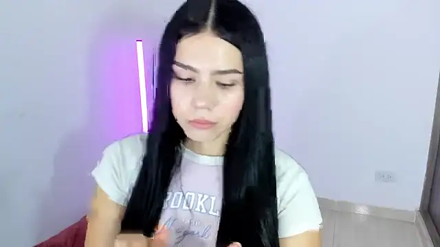 Snapshot of Natasha_su_ chatting on October 14, 2025, 10:10 pm Natasha su online show from October 14, 2025, 10:10 pm