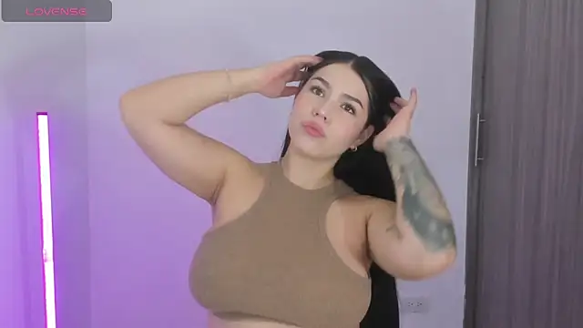 Snapshot of Natasha_su_ chatting on March 7, 2026, 3:53 pm Natasha su online show from March 7, 2026, 3:53 pm