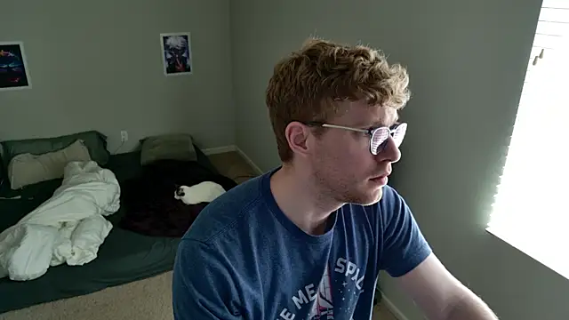 BlueEyedTallGuy94 online show from July 8, 2026, 10:14 pm