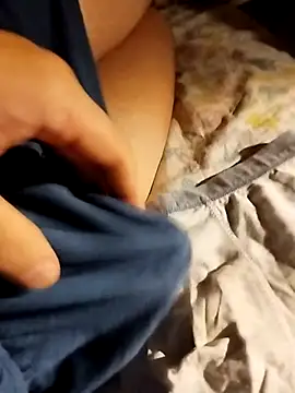 Snapshot of Grig1982 chatting on October 29, 2025, 4:09 pm Grig1982 online show from October 29, 2025, 4:09 pm