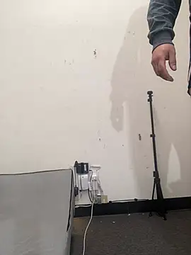 Snapshot of MiamiBang chatting on February 1, 2025, 11:54 am MiamiBang online show from February 1, 2025, 11:54 am