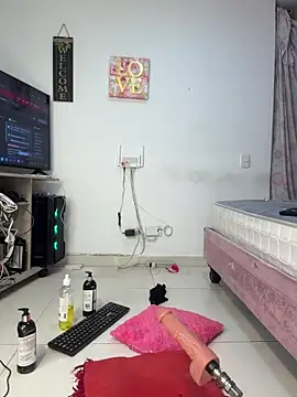 SolanyiVera online show from March 15, 2026, 3:23 am