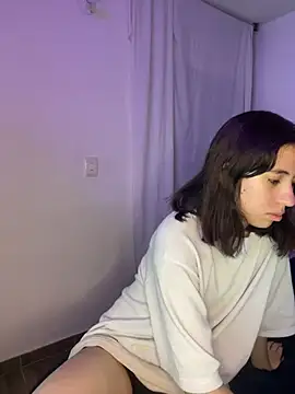 Catyloves online show from February 7, 2025, 3:01 am