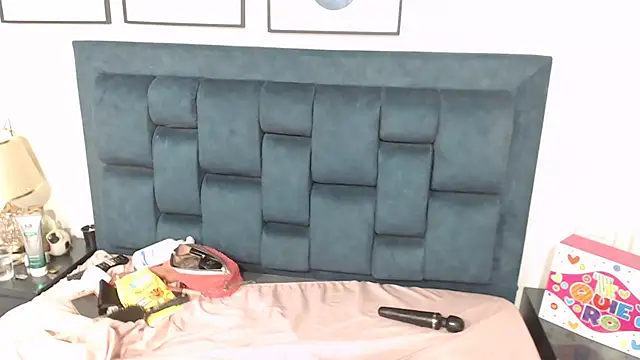 Sophia-Smith2 online show from February 27, 2025, 10:20 pm