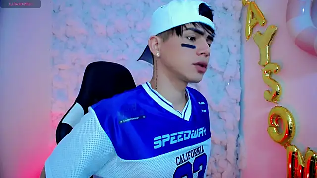 Tayson Rivers online show from October 16, 2025, 9:27 pm