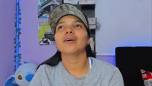 sara mendez2 online show from February 20, 2025, 1:57 am