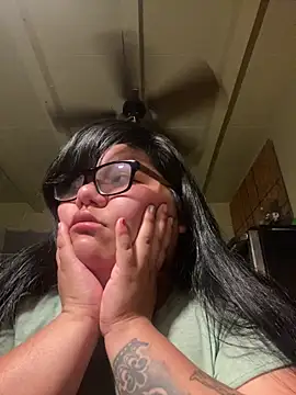 Snapshot of PhatBabie24_ chatting on September 16, 2025, 11:44 am PhatBabie24 online show from September 16, 2025, 11:44 am