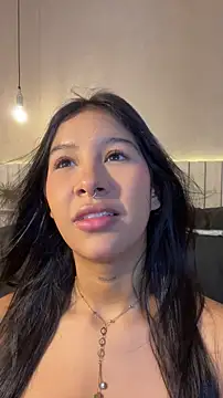 Snapshot of Aida_moreno chatting on May 4, 2026, 12:12 pm Aida moreno online show from May 4, 2026, 12:12 pm
