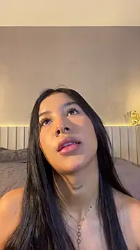 Snapshot of Aida_moreno chatting on May 5, 2026, 11:29 am Aida moreno online show from May 5, 2026, 11:29 am