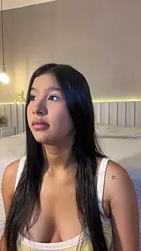 Snapshot of Aida_moreno chatting on May 6, 2026, 11:59 am Aida moreno online show from May 6, 2026, 11:59 am