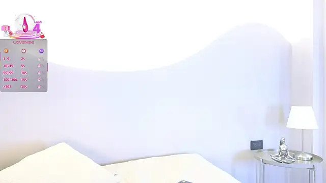 Snapshot of Aida_moreno chatting on May 24, 2026, 2:49 am Aida moreno online show from May 24, 2026, 2:49 am