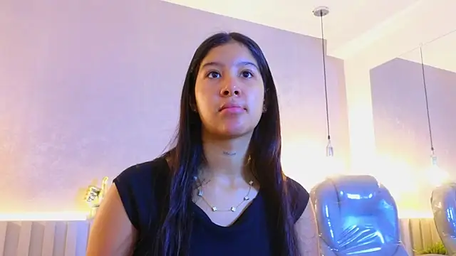 Snapshot of Aida_moreno chatting on May 25, 2026, 11:38 am Aida moreno online show from May 25, 2026, 11:38 am