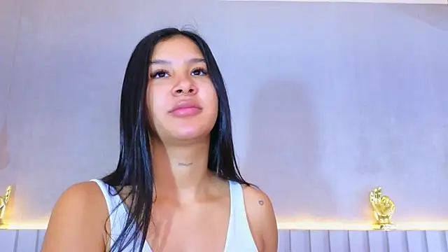 Snapshot of Aida_moreno chatting on June 2, 2026, 11:45 am Aida moreno online show from June 2, 2026, 11:45 am