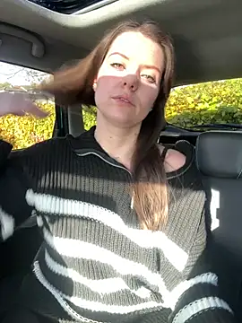 Snapshot of Ragdoll131 chatting on November 2, 2025, 1:46 pm Ragdoll131 online show from November 2, 2025, 1:46 pm