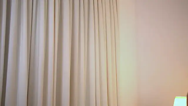 Snapshot of AdelineKing chatting on July 14, 2026, 1:52 am AdelineKing online show from July 14, 2026, 1:52 am