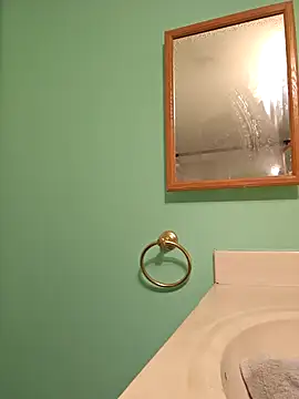 Snapshot of jorwee chatting on December 10, 2024, 6:54 am jorwee online show from December 10, 2024, 6:54 am