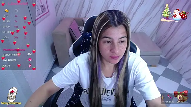 Snapshot of Valerie_b chatting on January 23, 2025, 2:55 am Valerie b online show from January 23, 2025, 2:55 am