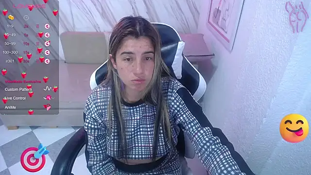 Snapshot of Valerie_b chatting on February 9, 2025, 9:16 am Valerie b online show from February 9, 2025, 9:16 am