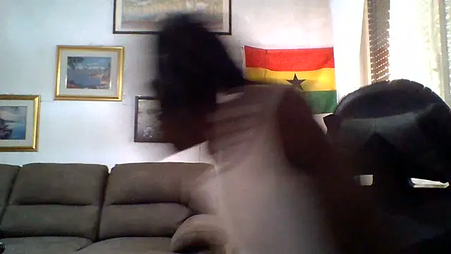 Snapshot of rasta9007 chatting on June 23, 2026, 5:27 am rasta9007 online show from June 23, 2026, 5:27 am