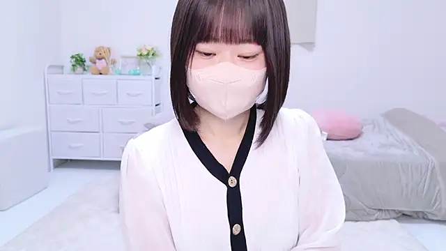 Im Yu-na online show from February 7, 2025, 2:15 pm