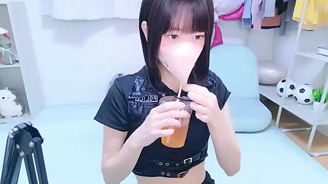 Im Yu-na online show from July 31, 2026, 2:16 pm