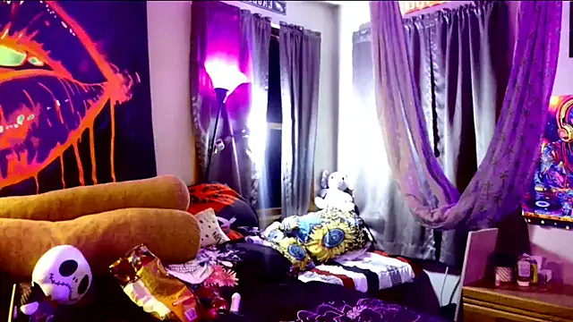 Snapshot of KRYZTALYNXXX chatting on February 20, 2025, 1:51 pm KRYZTALYNXXX online show from February 20, 2025, 1:51 pm