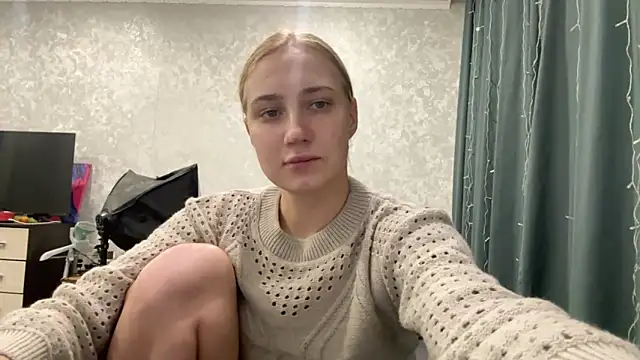 Snapshot of AnneBall chatting on December 30, 2024, 3:46 pm AnneBall online show from December 30, 2024, 3:46 pm