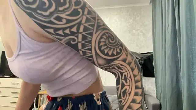 Snapshot of AnneBall chatting on January 11, 2025, 9:04 am AnneBall online show from January 11, 2025, 9:04 am