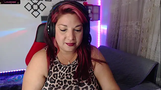 Scarlette thoms online show from February 22, 2025, 12:49 am