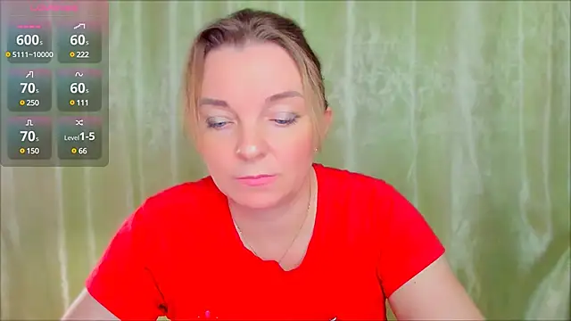 Snapshot of Regina__blue chatting on February 24, 2025, 6:26 pm Regina blue online show from February 24, 2025, 6:26 pm