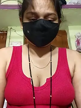 Snapshot of Kashish_18 chatting on June 3, 2026, 8:06 am Kashish 18 online show from June 3, 2026, 8:06 am