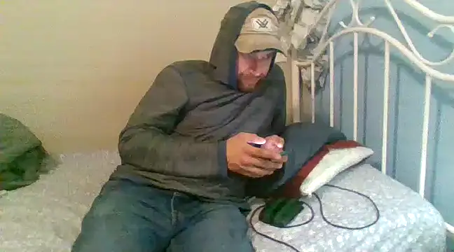 SmokingSloth online show from January 20, 2025, 11:32 pm