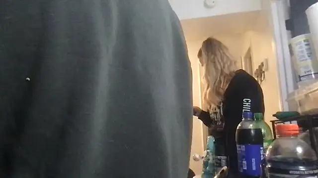 Snapshot of SpunCandy chatting on March 4, 2026, 8:15 pm SpunCandy online show from March 4, 2026, 8:15 pm