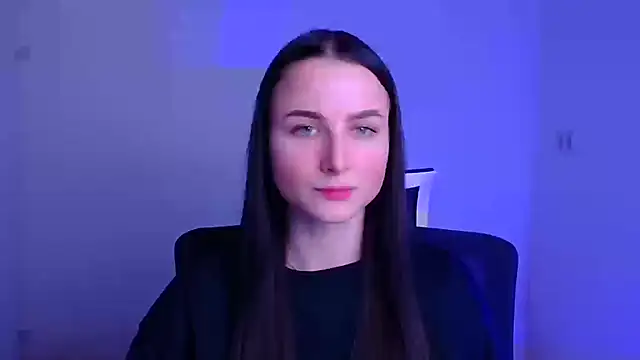 Eva Janee online show from February 12, 2025, 12:12 pm