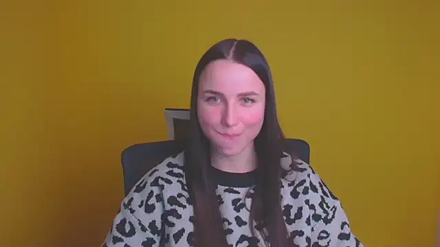 Eva Janee online show from February 24, 2025, 12:16 pm