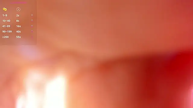 Snapshot of Amy-Saenz chatting on June 16, 2026, 8:44 pm Amy-Saenz online show from June 16, 2026, 8:44 pm