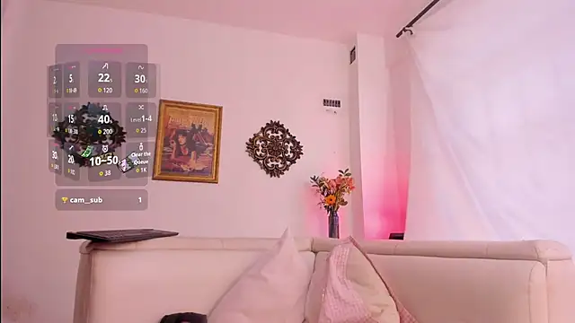 VeronicaGilss online show from February 18, 2026, 9:33 pm