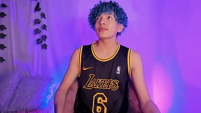 Snapshot of Im_Alejo chatting on March 15, 2025, 12:15 am Im Alejo online show from March 15, 2025, 12:15 am