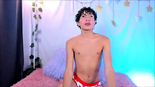 Snapshot of Im_Alejo chatting on March 9, 2026, 2:04 am Im Alejo online show from March 9, 2026, 2:04 am