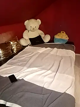 Snapshot of Tiffany35 chatting on January 5, 2026, 7:39 pm Tiffany35 online show from January 5, 2026, 7:39 pm