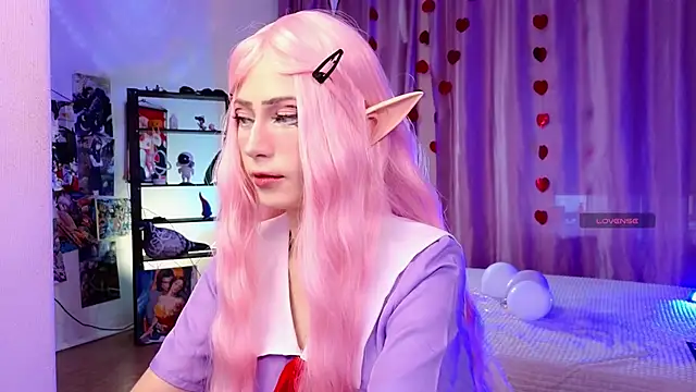 Snapshot of Carolina_Leep chatting on February 25, 2026, 1:54 pm Carolina Leep online show from February 25, 2026, 1:54 pm