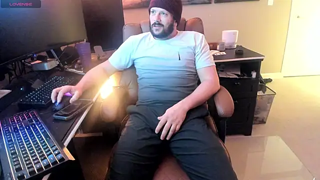 boytoyfrindles online show from February 12, 2026, 7:36 am